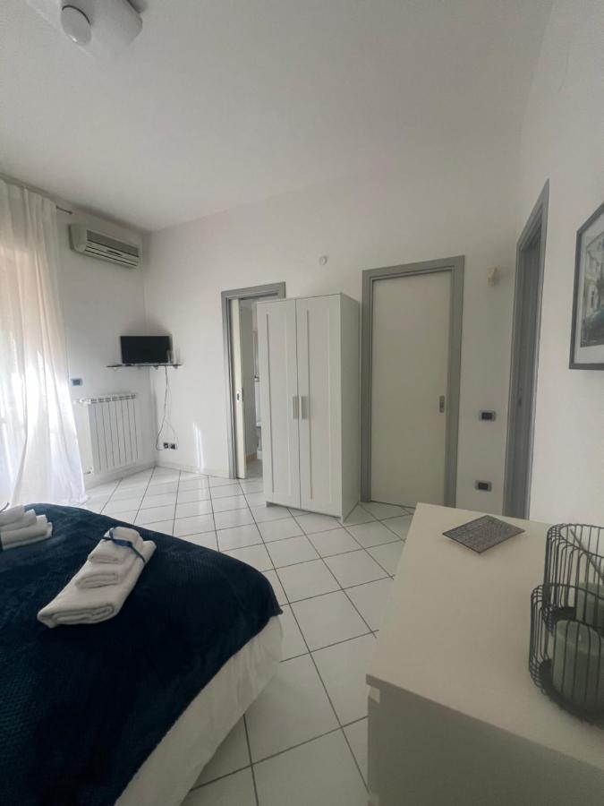 Suite 84 Holiday Home Salerno Exterior foto