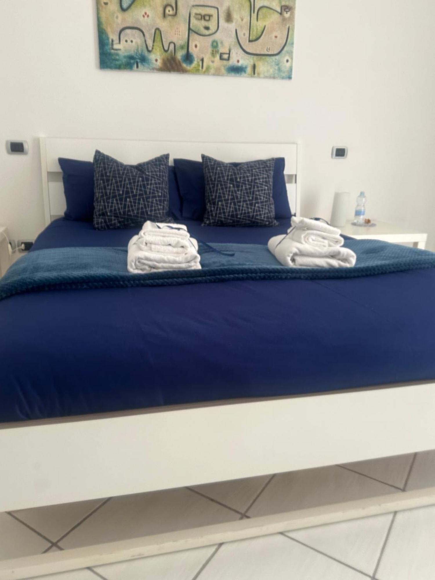Suite 84 Holiday Home Salerno Exterior foto