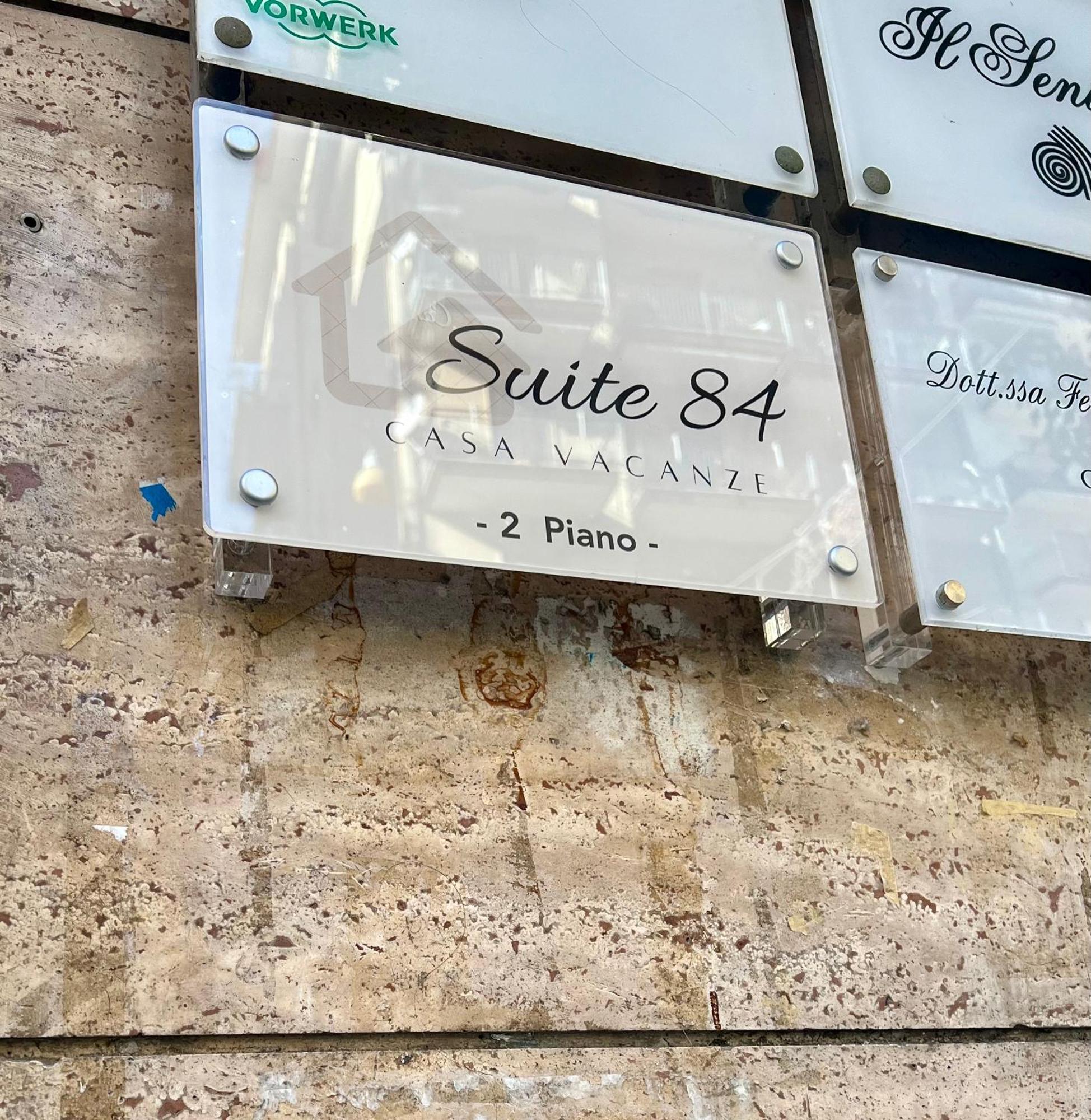 Suite 84 Holiday Home Salerno Exterior foto